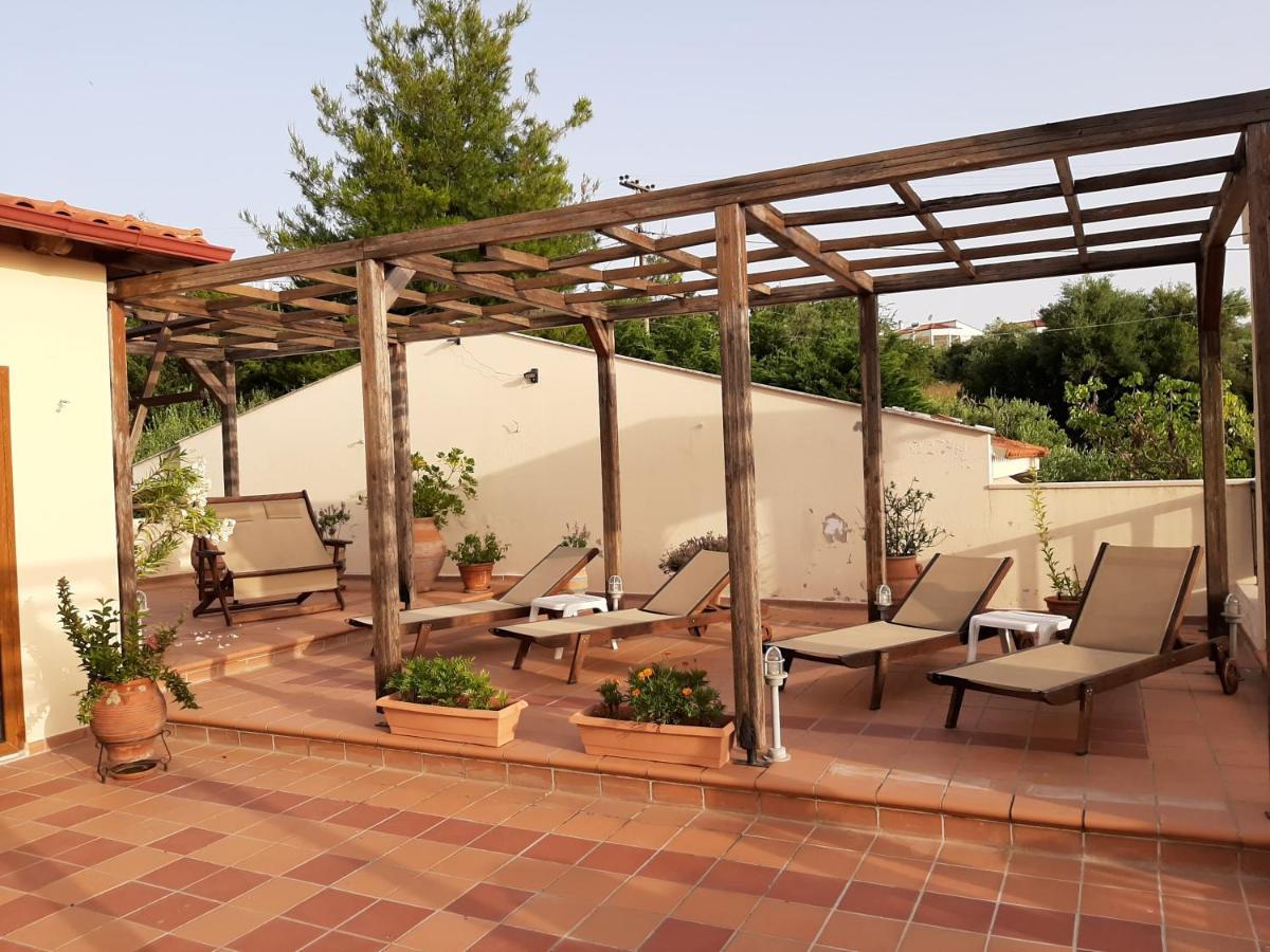 Aparthotel Gi Ga Mar à Kriopigi Extérieur photo