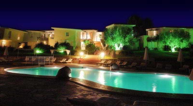 Aparthotel Gi Ga Mar à Kriopigi Extérieur photo